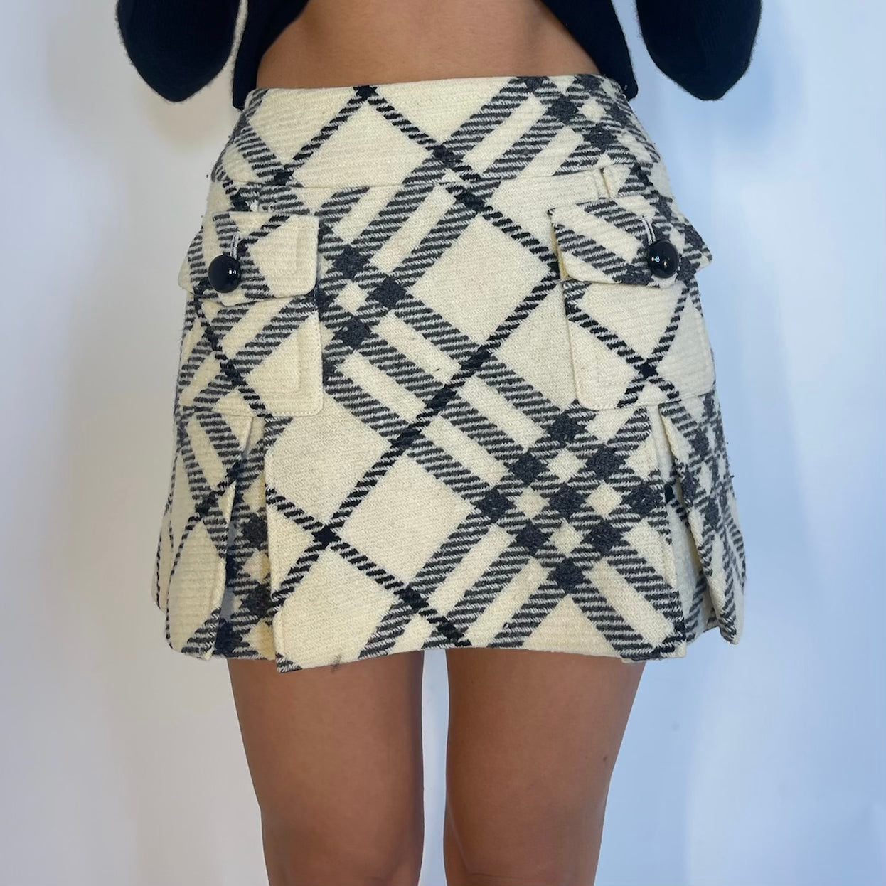 burberry mini skirt