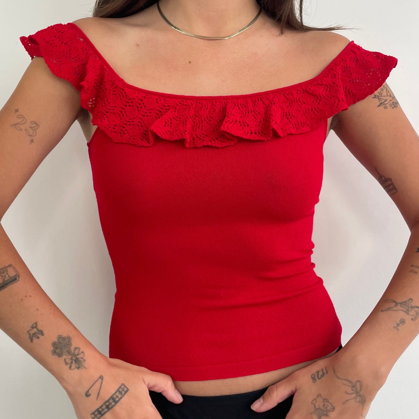 anna molinari ruffle top