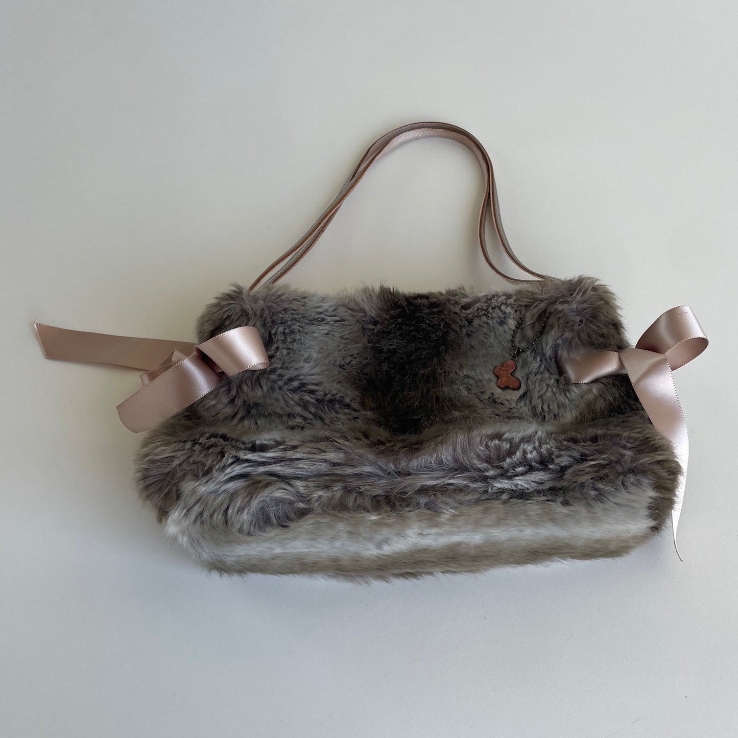 anna sui fur bag