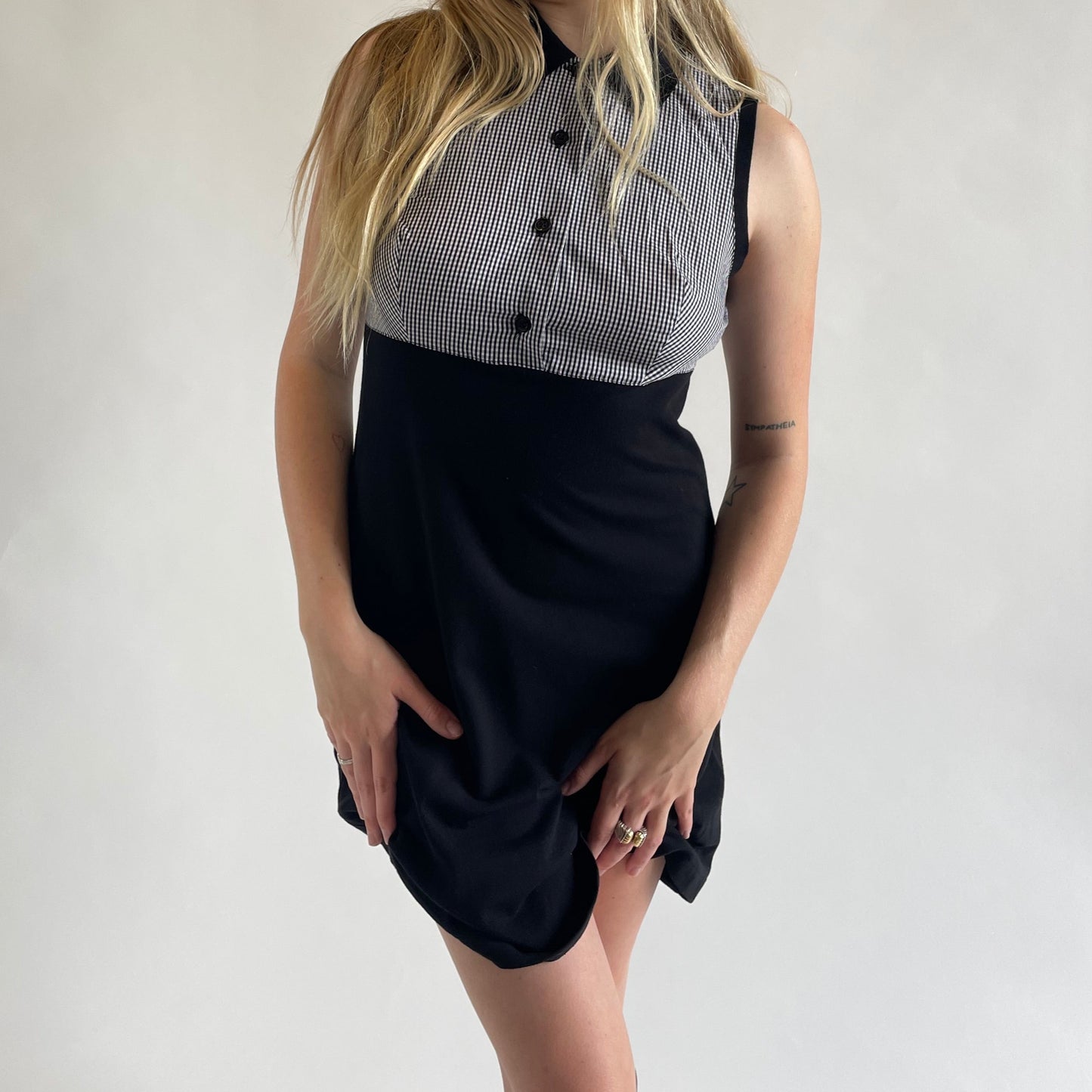 la perla collared dress