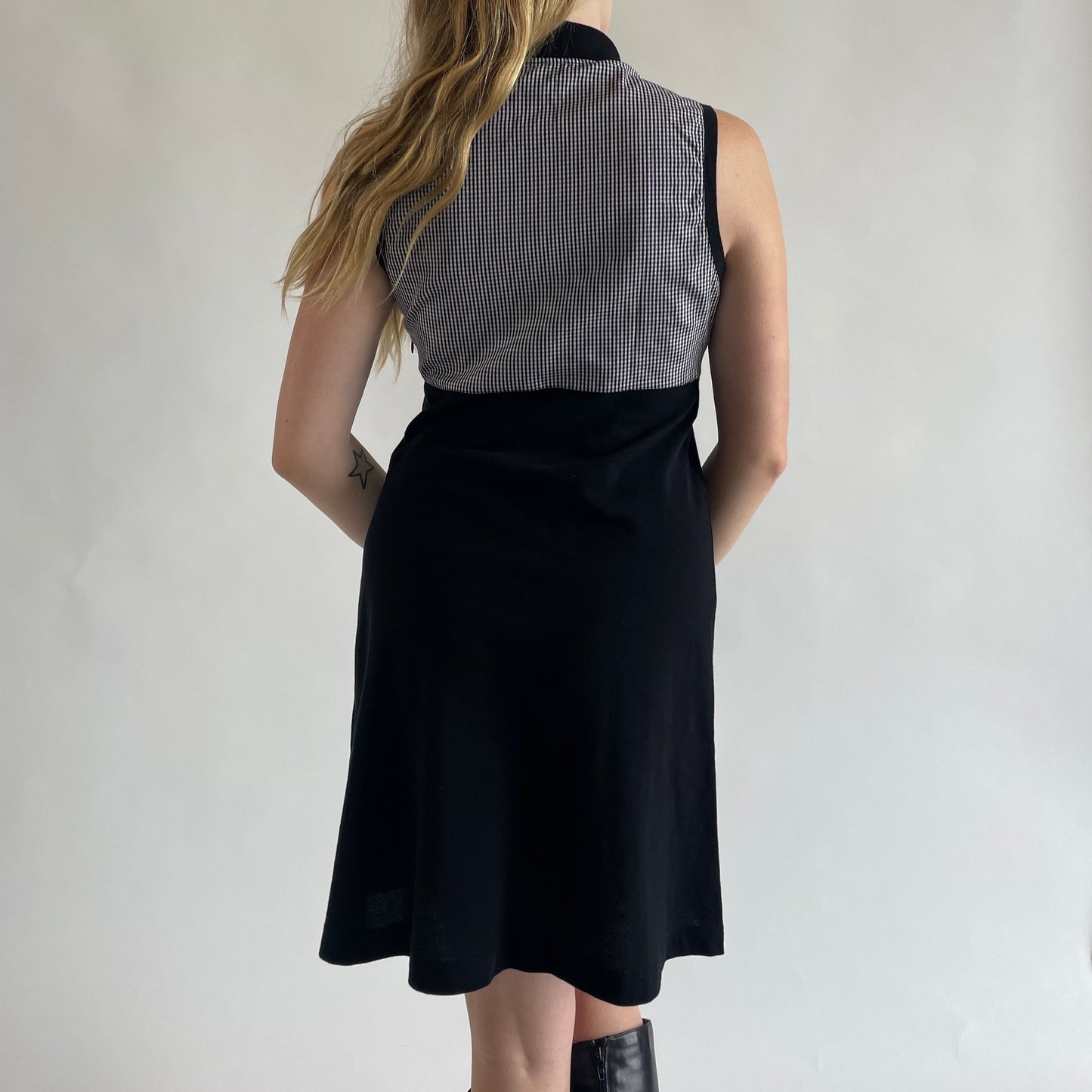 la perla collared dress