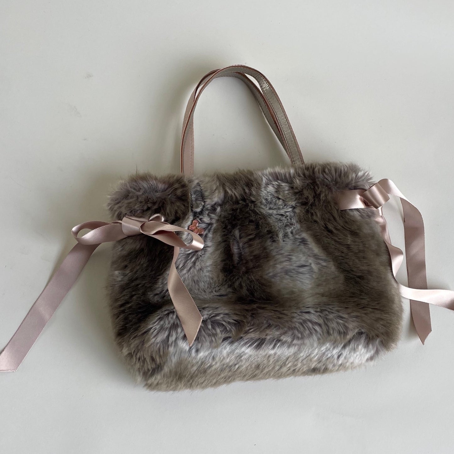 anna sui fur bag