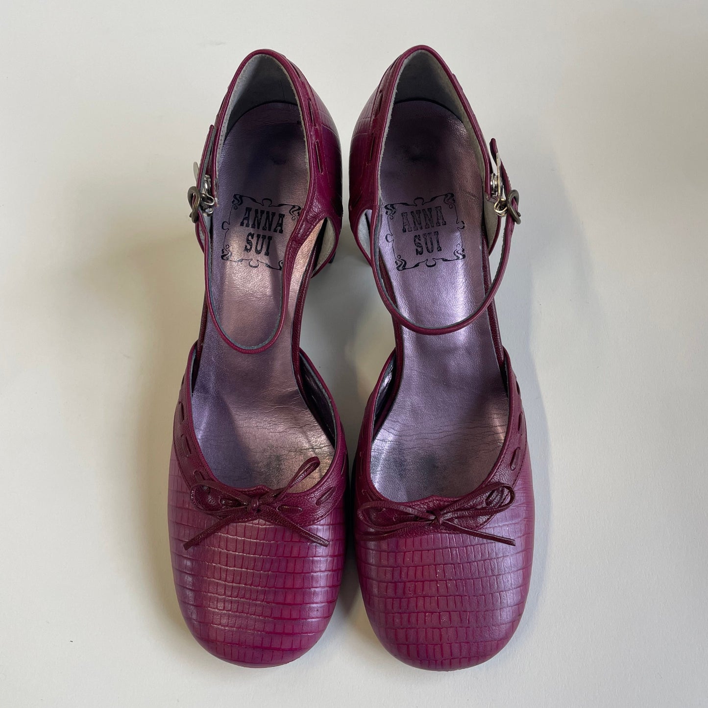 anna sui red heels