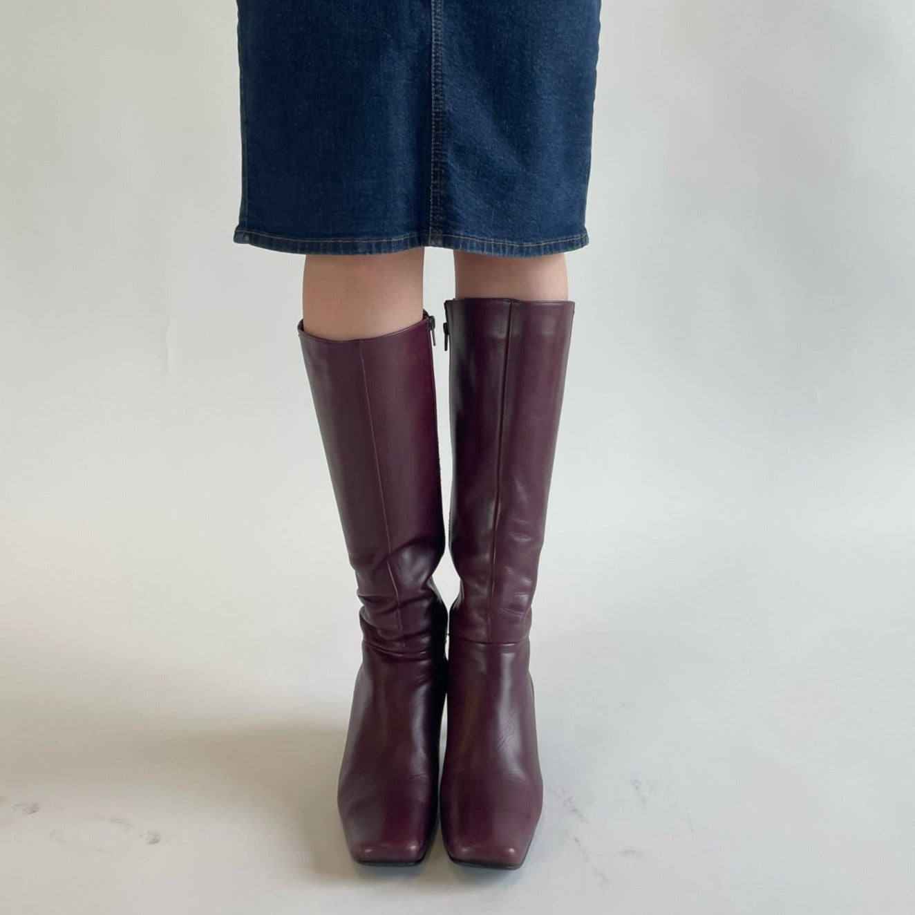 maroon boots