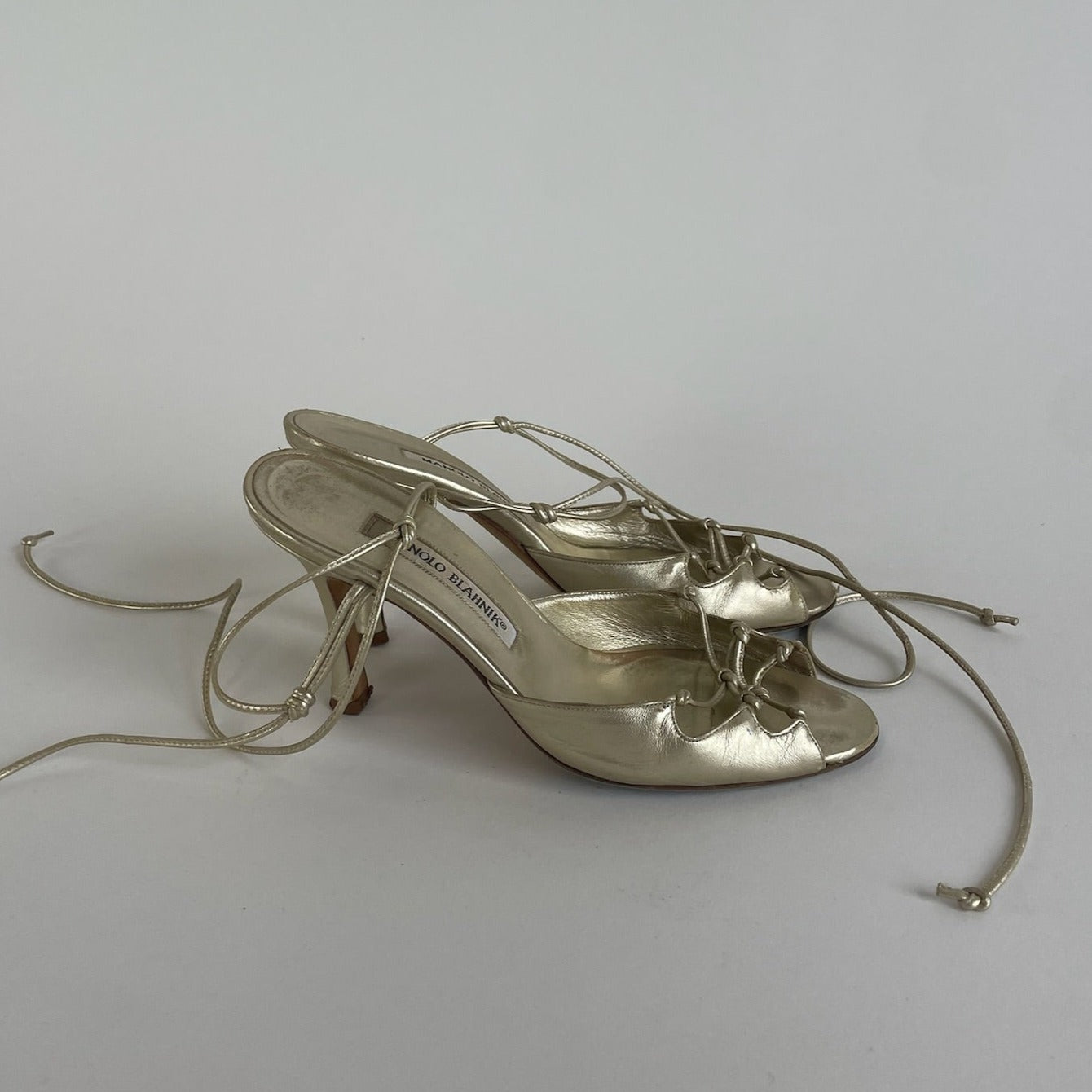 gold manolo blahnik heels