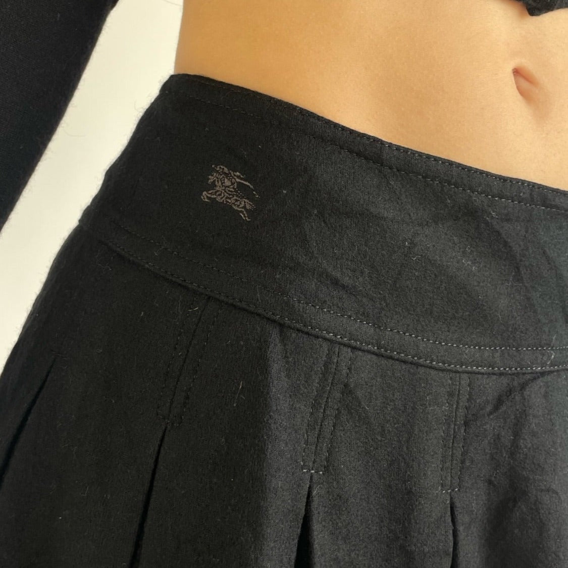 burberry mini skirt