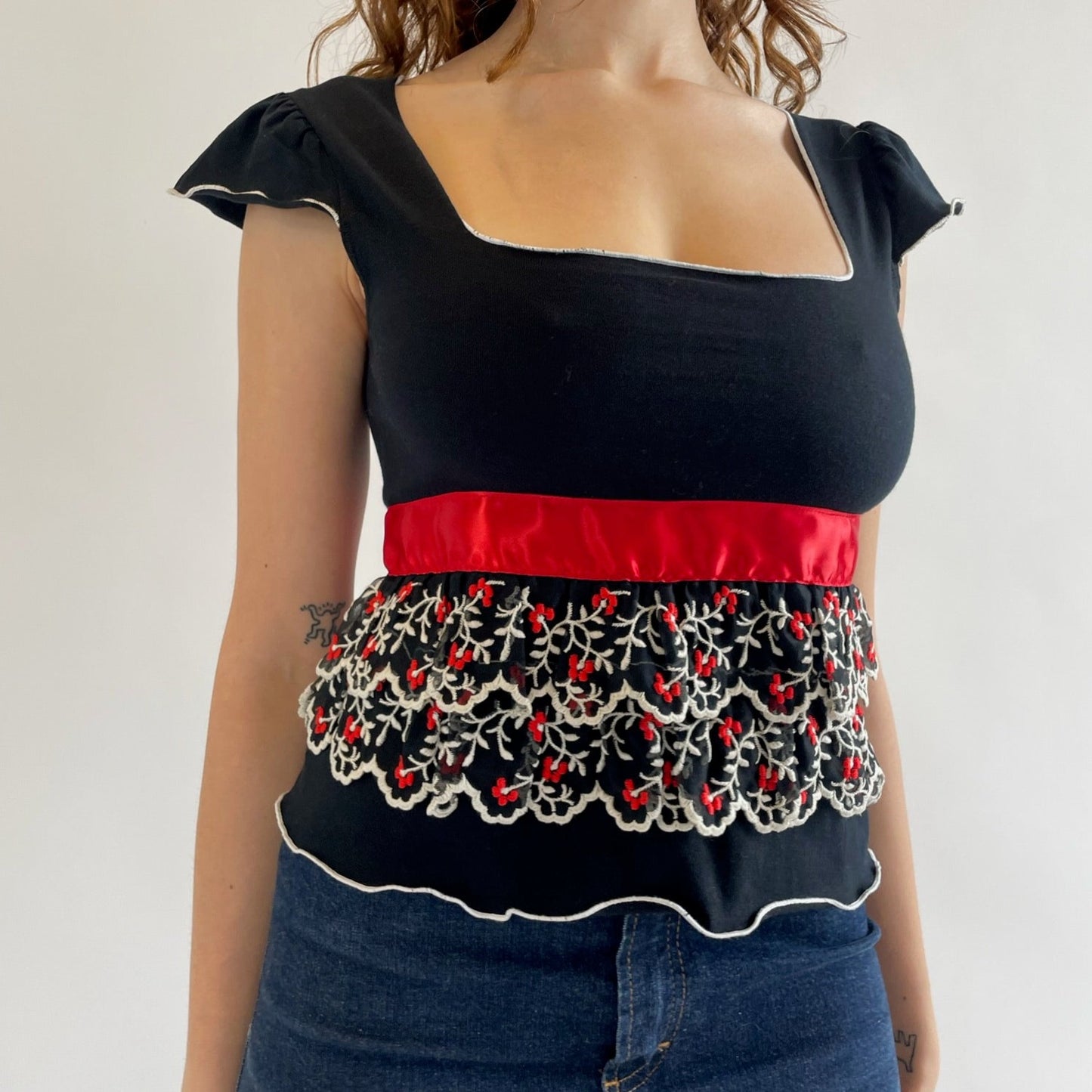 anna sui top