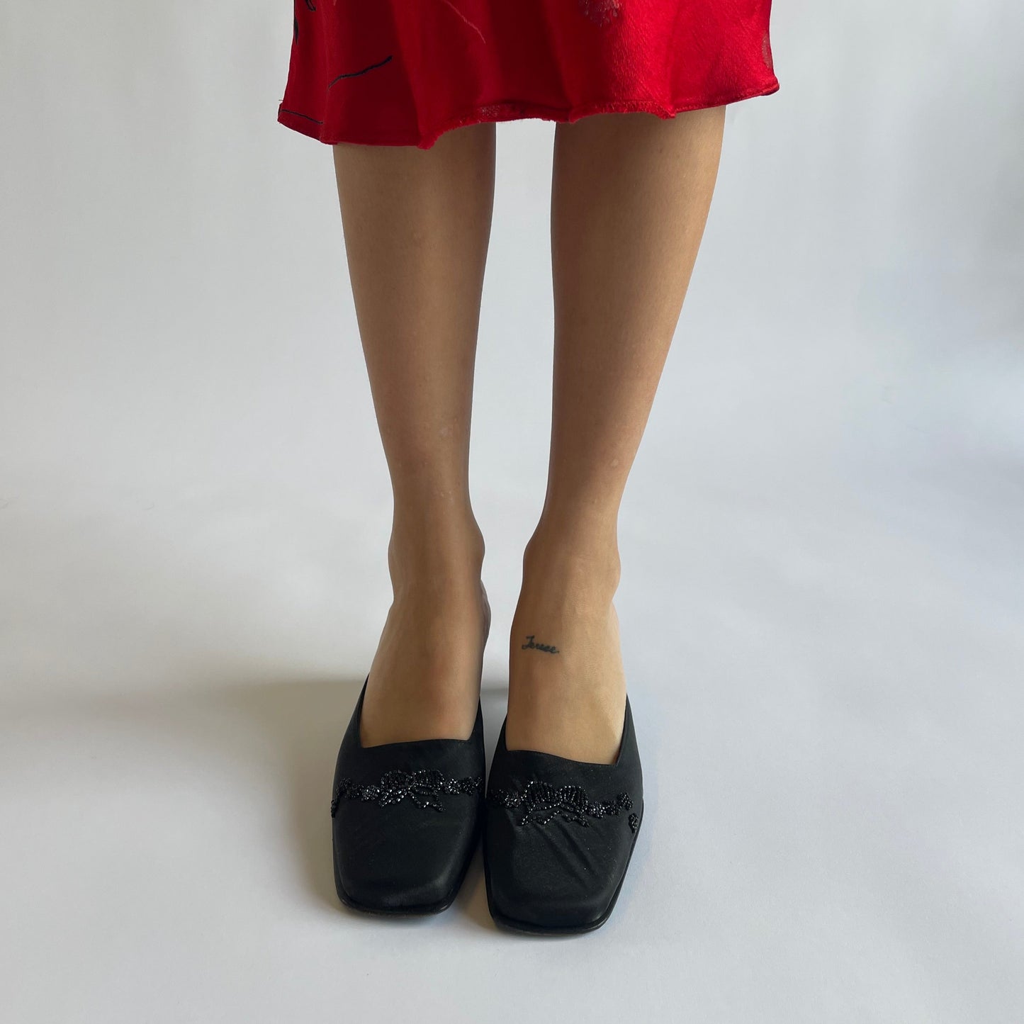 bruno magli bow heels