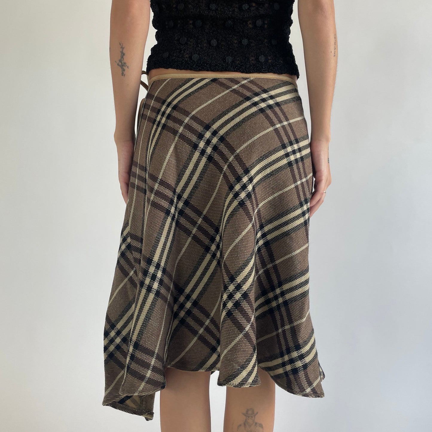 burberry plaid skirt