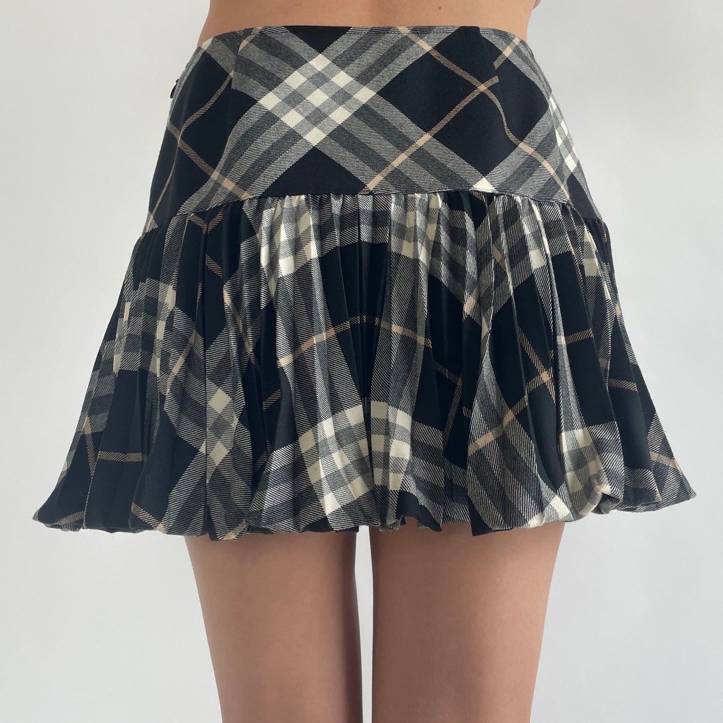 burberry mini skirt