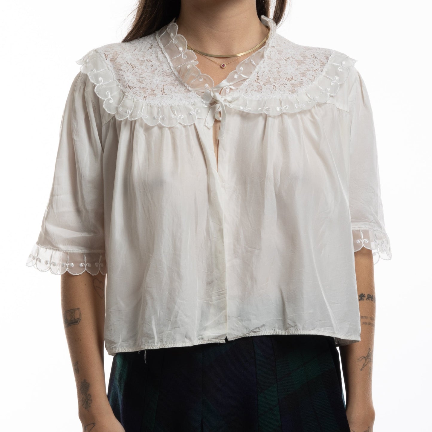 white bed jacket