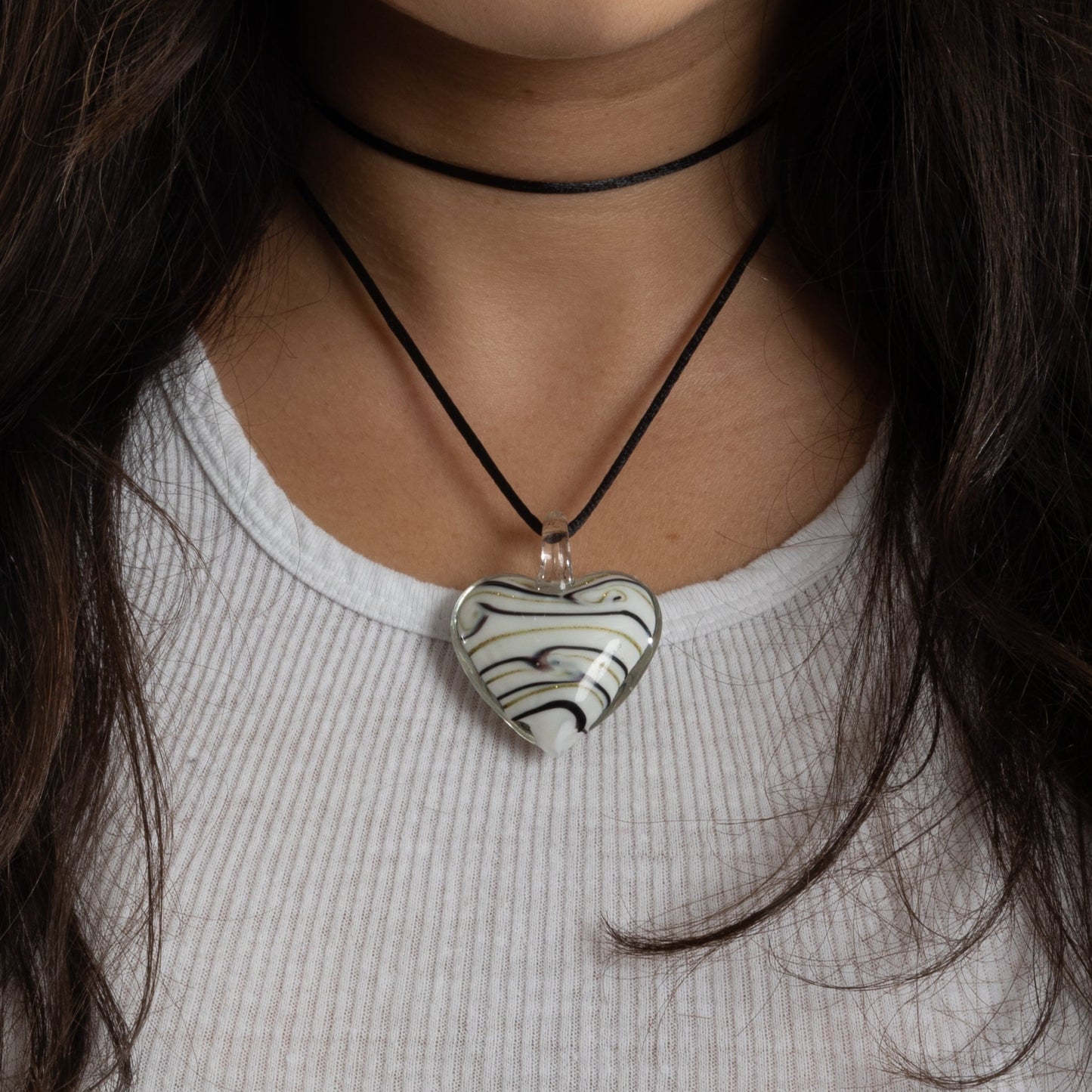 vanilla bean heart choker