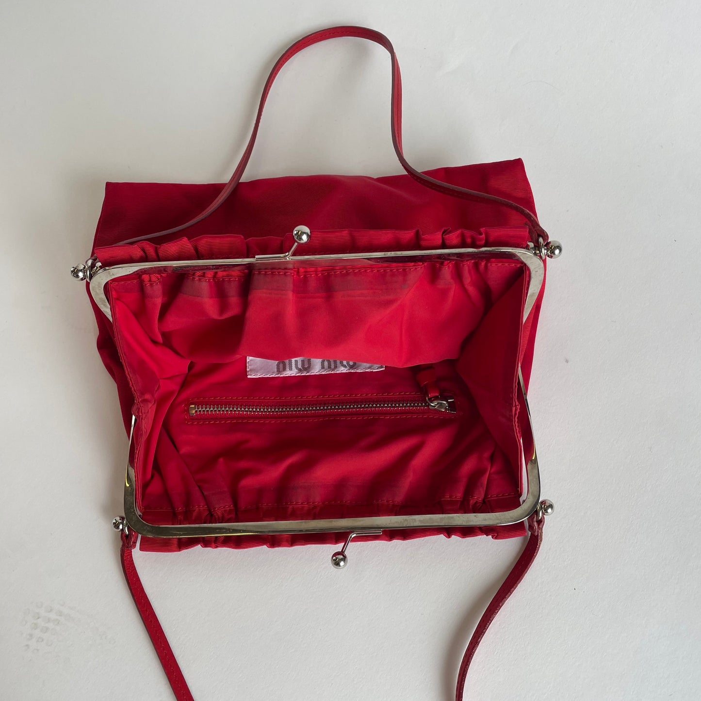 miu miu ss 2000 red bag