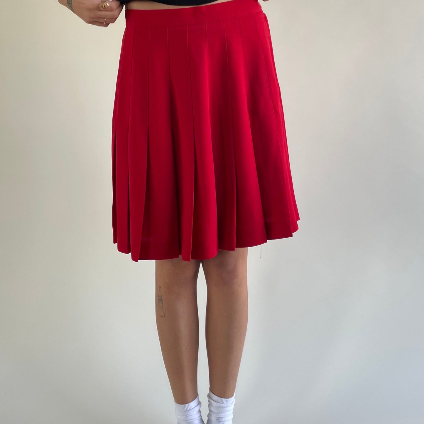 express red pleated skirt