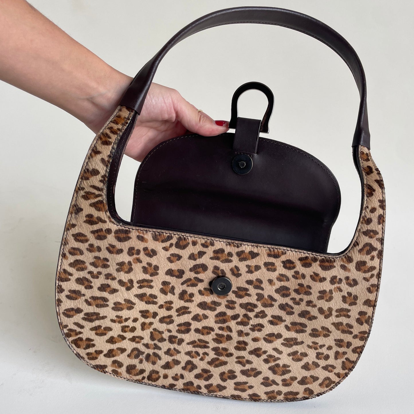 anna molinari leopard bag