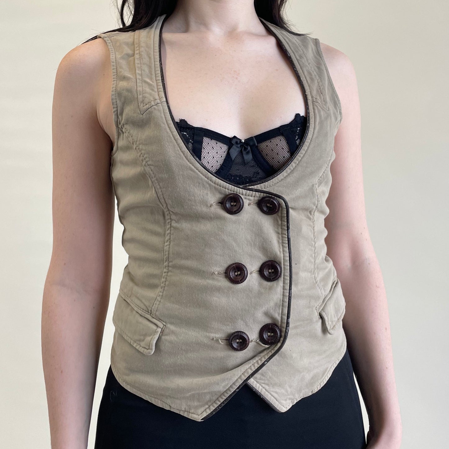 sisley vest