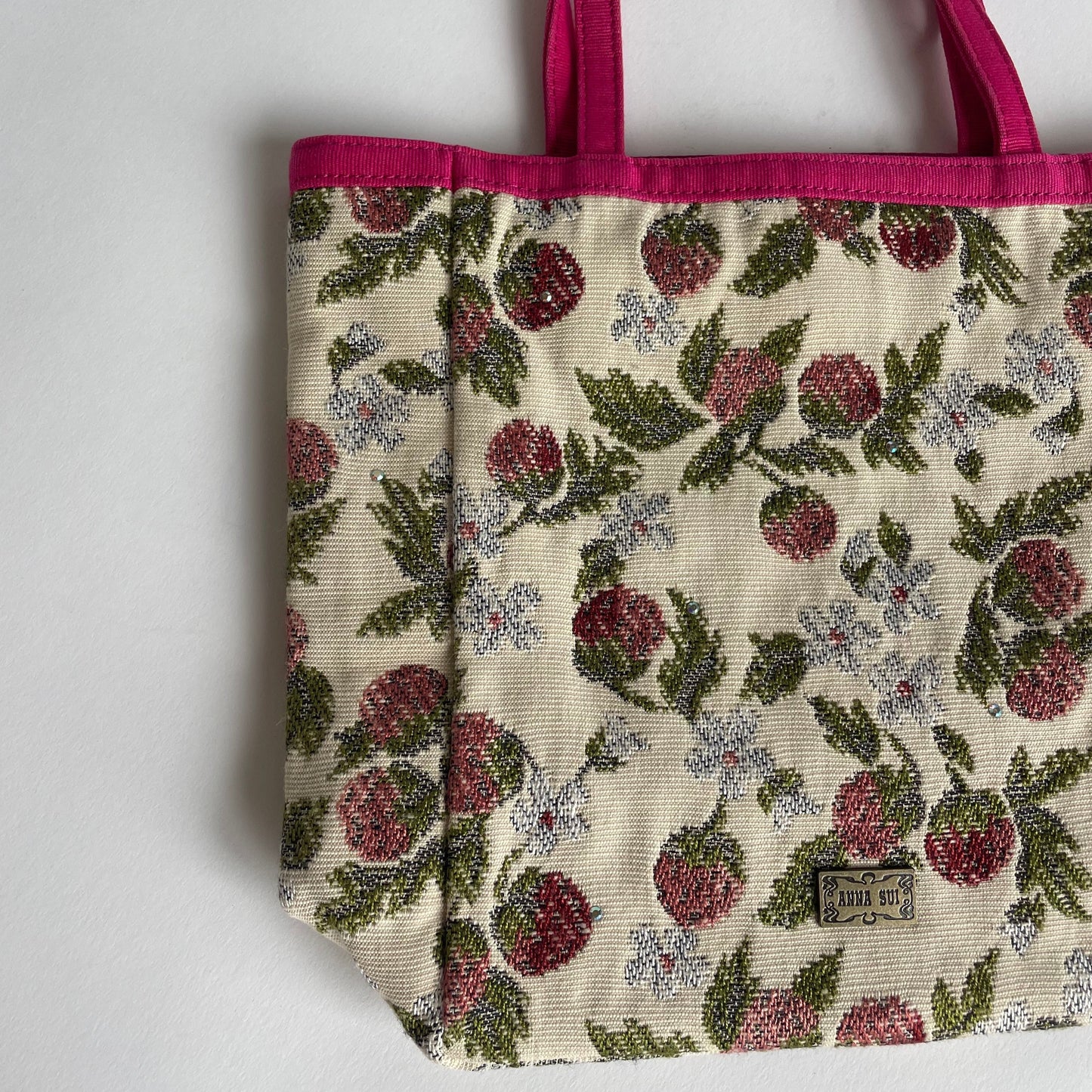 anna sui strawberry tote