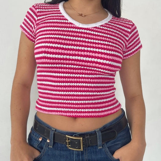 pink crop top