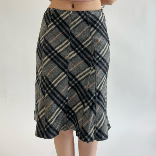 burberry plaid skirt