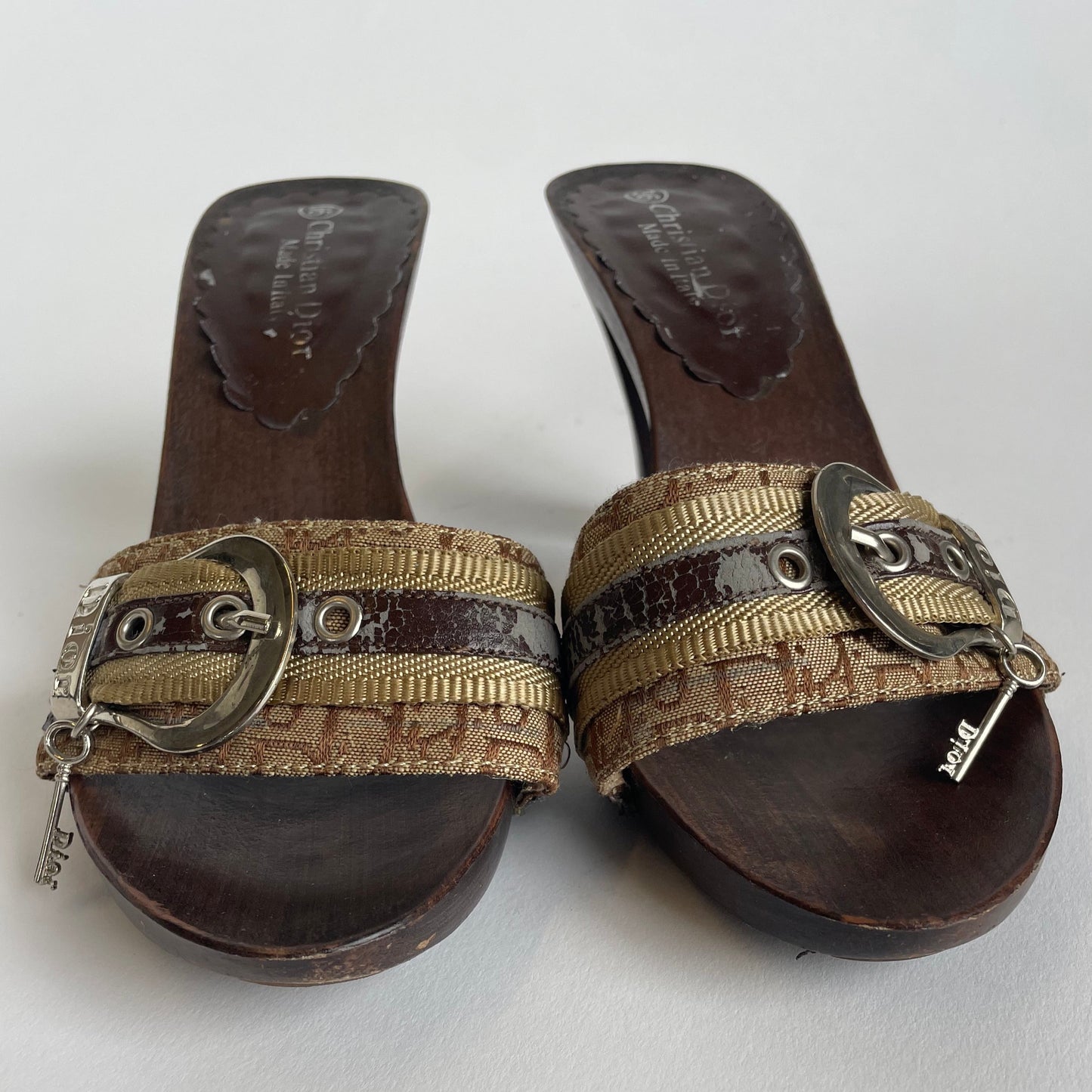 dior wooden buckle heels