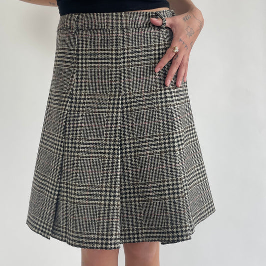 miu miu plaid skirt