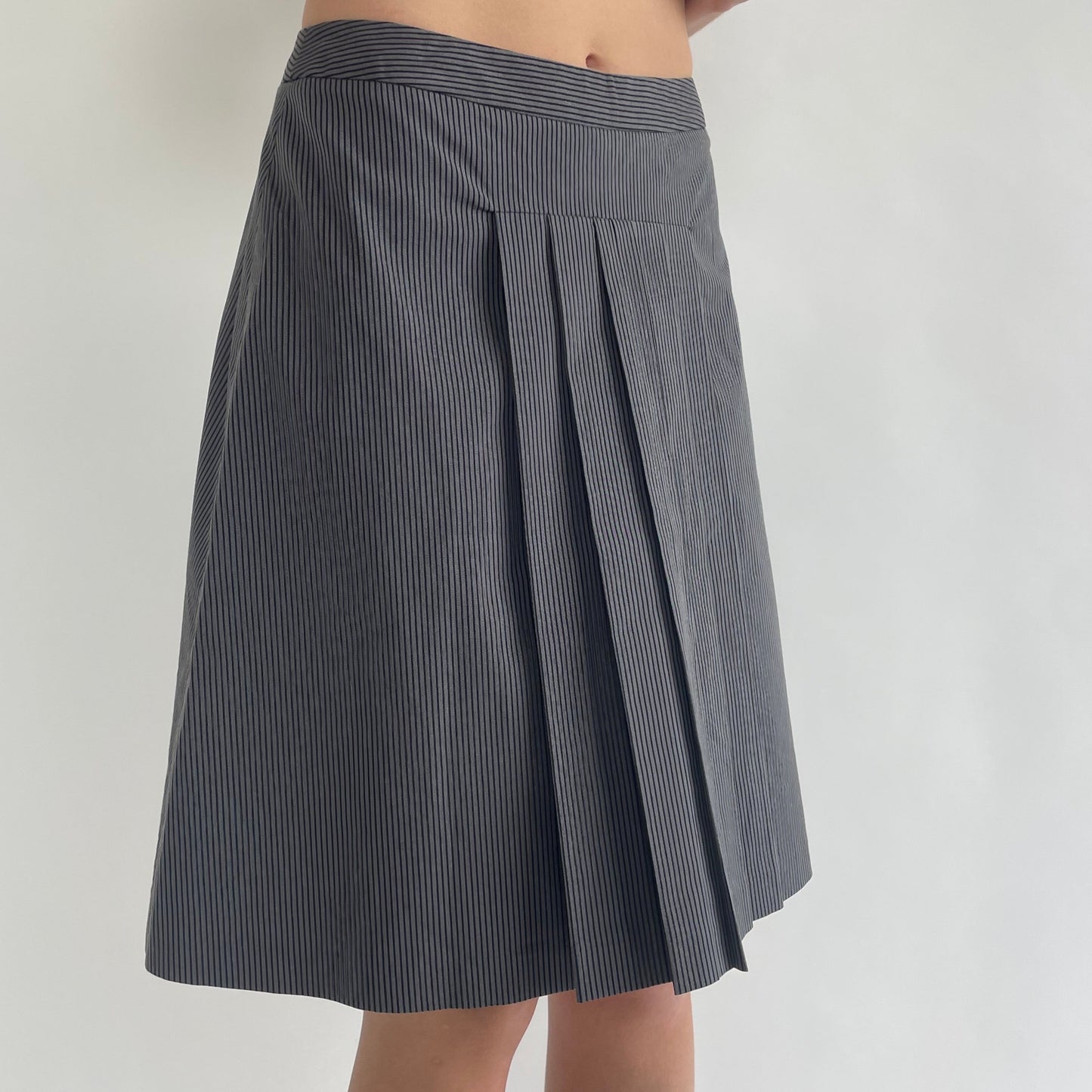moschino pleated skirt